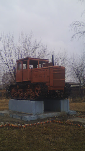 Tractor