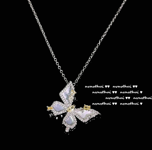 Title 3, Topaz Butterfly Ring