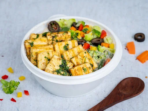 Keto Grilled Paneer and Veggies Salad bowl