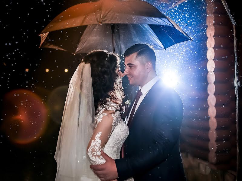 Nhiếp ảnh gia ảnh cưới Roman Medvіd (photomedvid). Ảnh của 22 tháng 11 2019