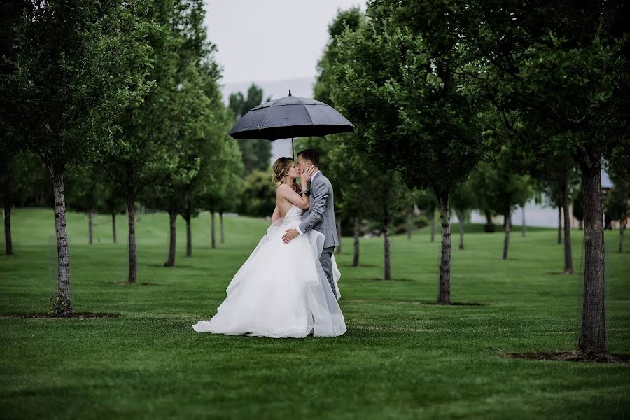 Wedding photographer Neil Slattery (neilslattery). Photo of 23 April 2019