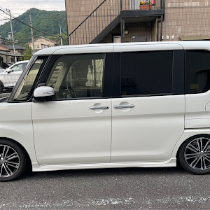 タントカスタム LA600S