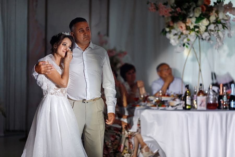 Fotógrafo de casamento Elena Dianova (dianovafoto). Foto de 23 de agosto 2019