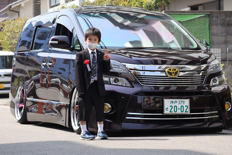 ヴェルファイアのコロナウイルスに負けるな・緊急事態宣言・入学式・DIY・洗車に関するカスタム事例の投稿画像1枚目