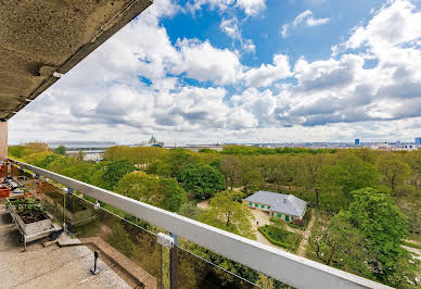 Apartment with terrace 1