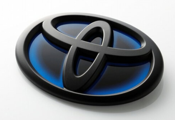 RAV4の白パケ・RAV4 カスタム・rav4アドベンチャーオフロードパッケージ・RAV4納車待ち・RAV4好きな人と繋がりたいに関するカスタム事例の投稿画像2枚目