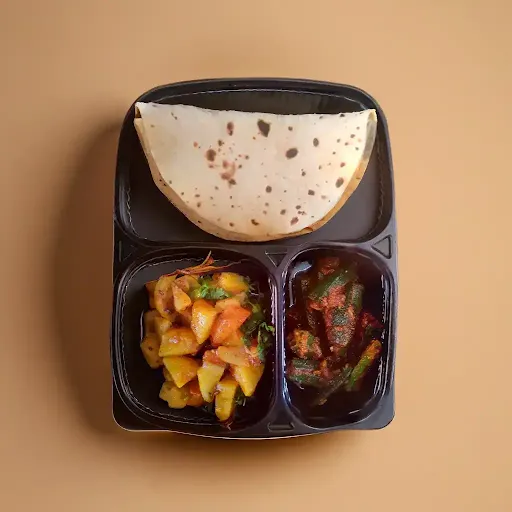 5 Roti With Two Curry Bhindi And Potato