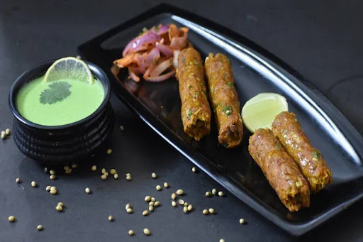 Chicken Seekh Kebab (6 Pcs)