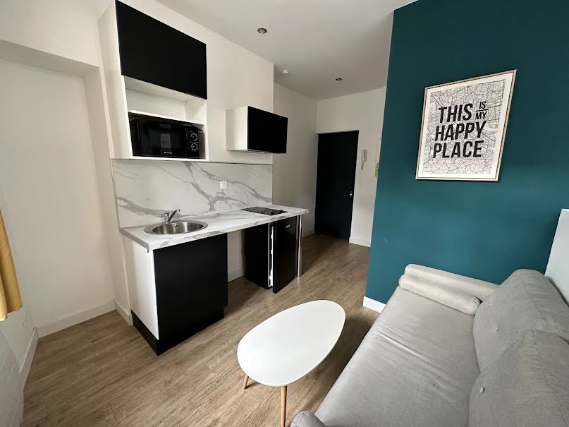 Location meublée appartement 1 pièce 19 m² à Saint-Quentin (02100), 434 €