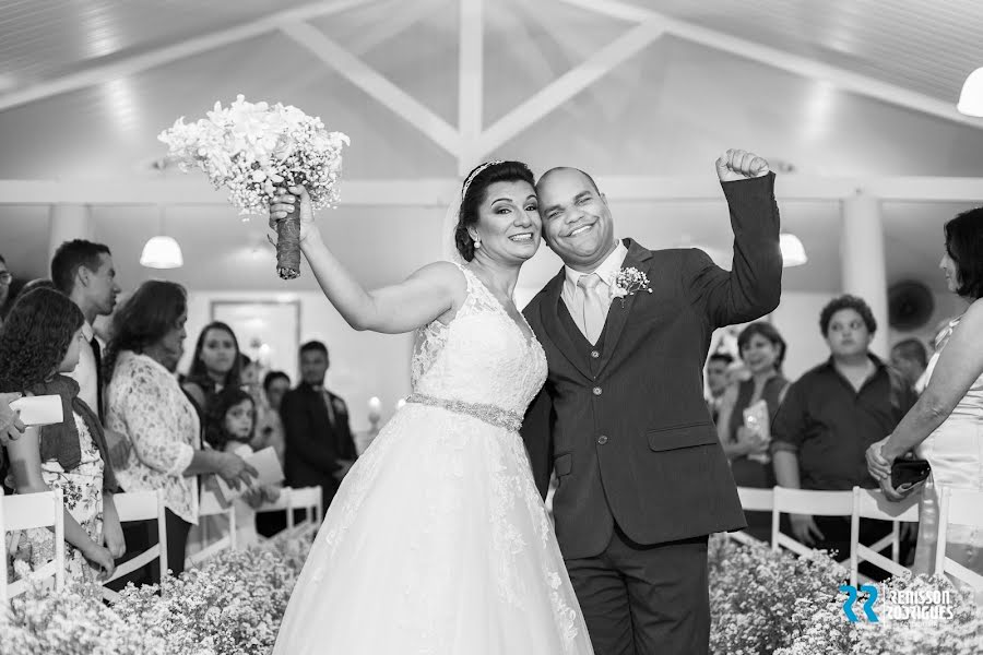 Fotógrafo de casamento Renisson Rodrigues (renissonrodrigue). Foto de 24 de maio 2017