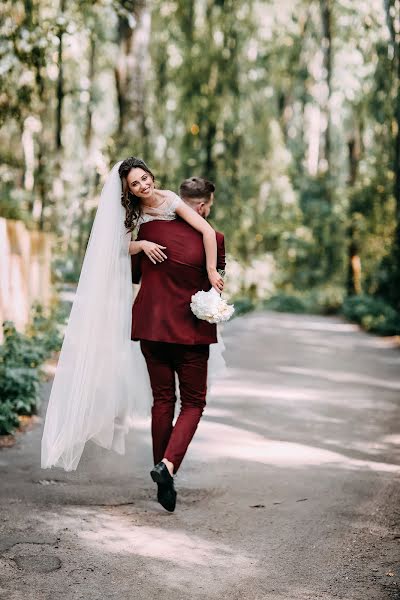 Wedding photographer Vladimir Gornov (vladimirgornov). Photo of 4 December 2019