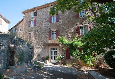 House with pool and terrace 1