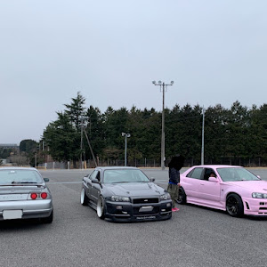 スカイライン ECR33