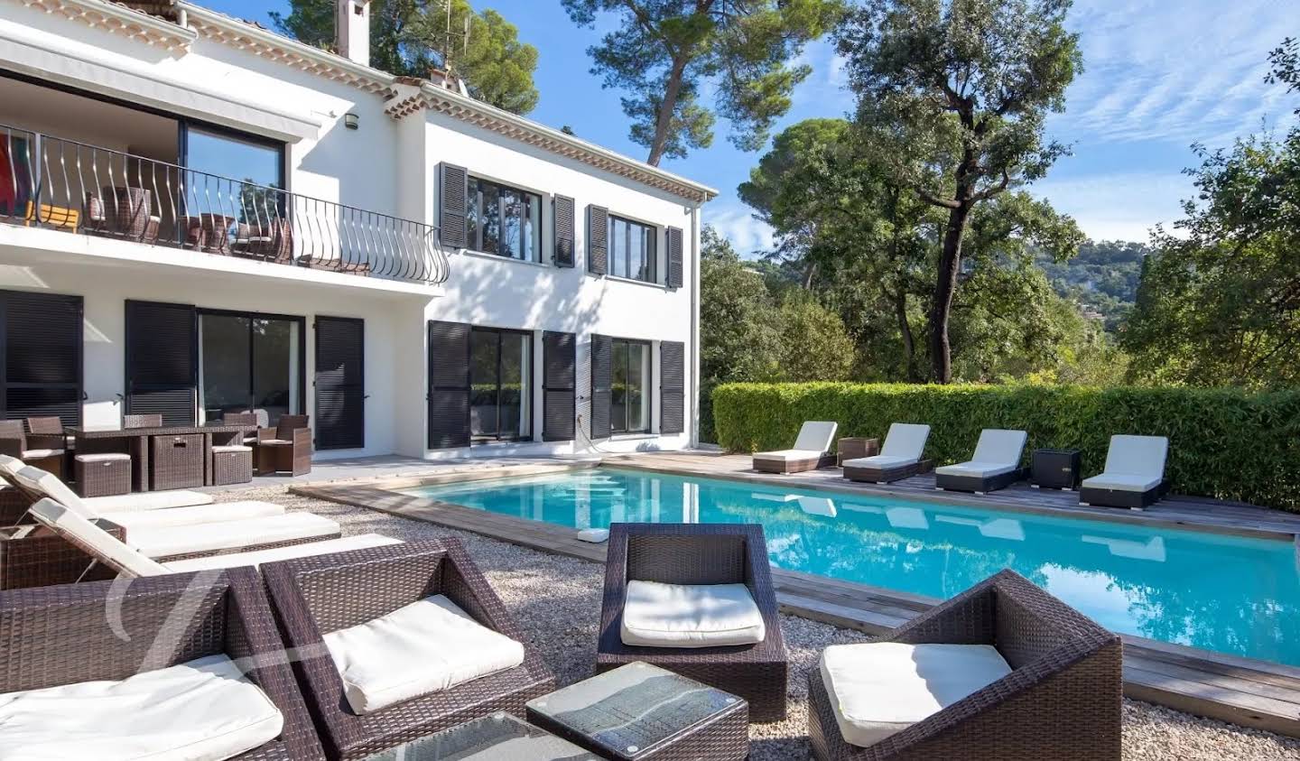 Propriété avec piscine Cannes