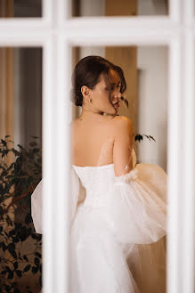 Nhiếp ảnh gia ảnh cưới Margarita Sinickaya (7lhe1wc). Ảnh của 18 tháng 3 2022