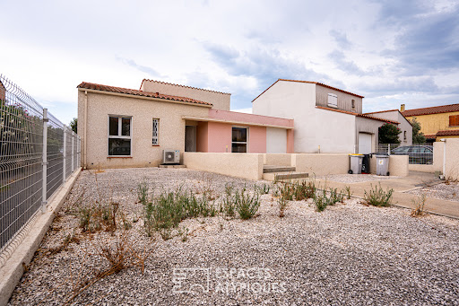 House with gravel garden in this luxury house for sale in Elne ($338,084 - 100 m²)