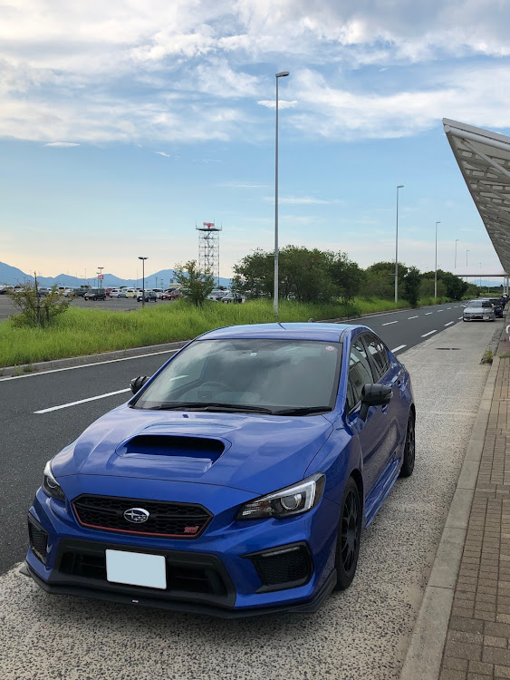 BRZのローリングショット・北九州空港・撮影会・Y氏のイタズラ・黄色いダンゴムシに関するカスタム事例の投稿画像6枚目