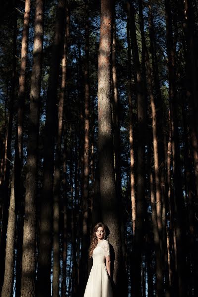 Fotógrafo de casamento Dmitriy Lopatin (goami). Foto de 26 de dezembro 2015