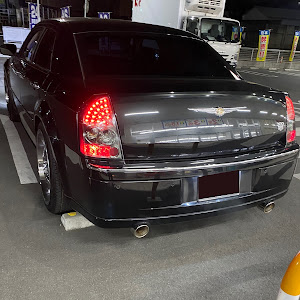 300C セダン