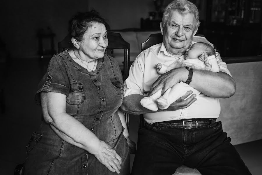 Fotografo di matrimoni Anna Bilous (hinhanni). Foto del 3 febbraio 2021