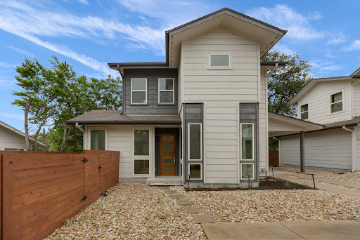 vente Maison de luxe à Austin (Etats-Unis) - Façade maison moderne grise et blanche