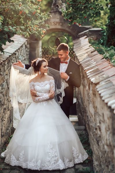 Wedding photographer Vlad Galay (galaystudio). Photo of 30 April 2018