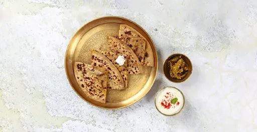 Matar Pyaz Paratha