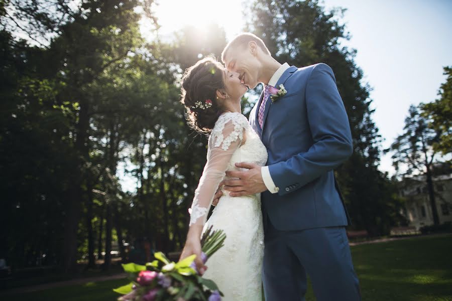 Wedding photographer Dmitriy Malyavka (malyavka). Photo of 31 July 2016