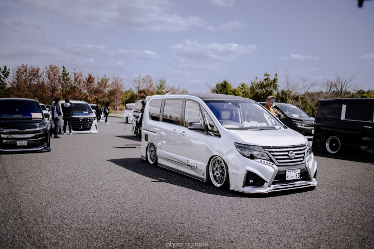 エルグランドの4月もよろしくお願い致します🌸・スーパーカーニバル・リアル 2025 in yamaguchi・ワゴニストスーパーカーニバル・事後報告に関するカスタム事例の投稿画像4枚目