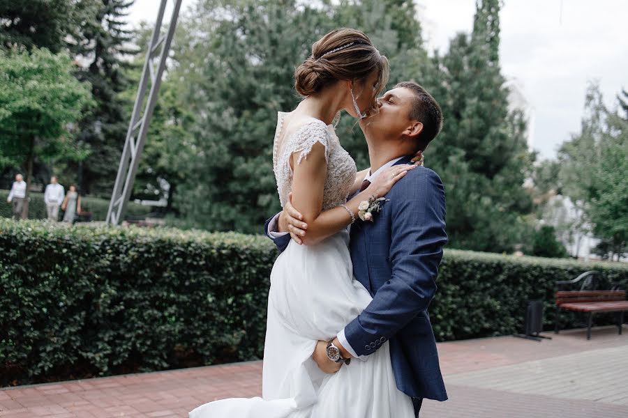 Fotógrafo de casamento Sergey Maksimov (smaximov). Foto de 6 de dezembro 2020