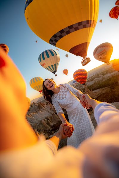 Wedding photographer Sergey Yemelin (yemelinart). Photo of 21 December 2021