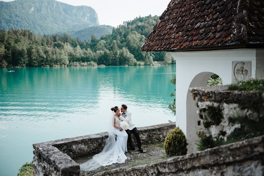 Hochzeitsfotograf Andrey Tebenikhin (atshoots). Foto vom 2. November 2021