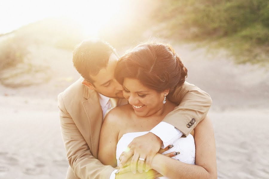 Fotografo di matrimoni Mario Palacios (mariopalacios). Foto del 7 novembre 2014