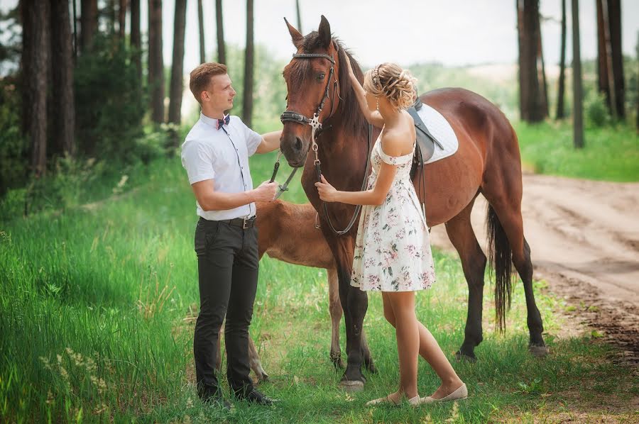 Fotografo di matrimoni Artem Aristarkhov (astema1). Foto del 11 ottobre 2016