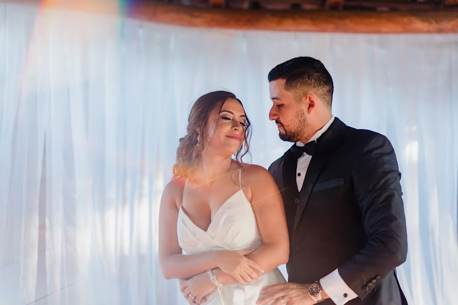 Wedding photographer Moises Duran (moisesduran). Photo of 23 April 2019