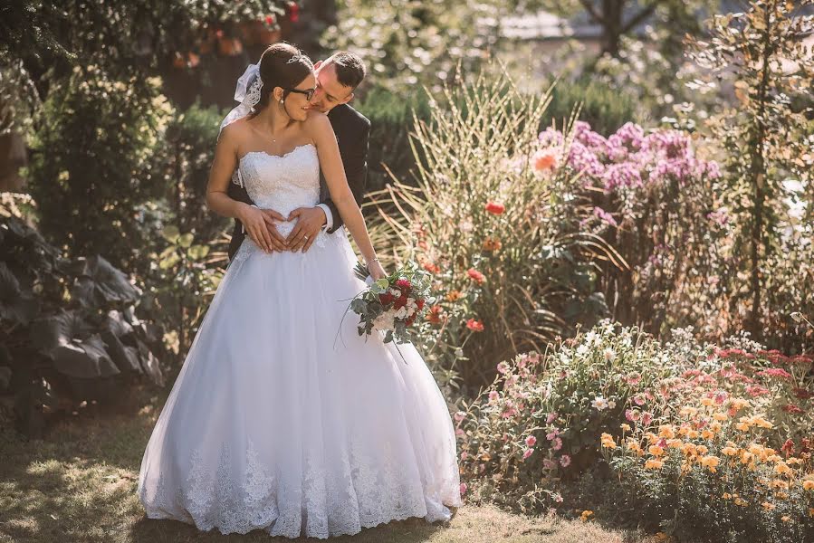 Fotógrafo de casamento Slavo Samuelčík (samuelcikslavo). Foto de 16 de abril 2019