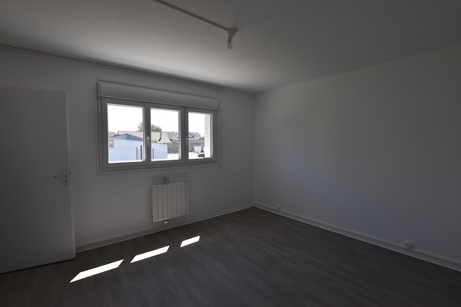 Location  appartement 2 pièces 40.06 m² à Louviers (27400), 557 €