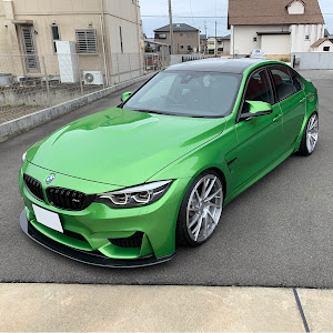 M3 セダン