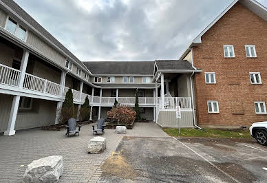 House with terrace 1