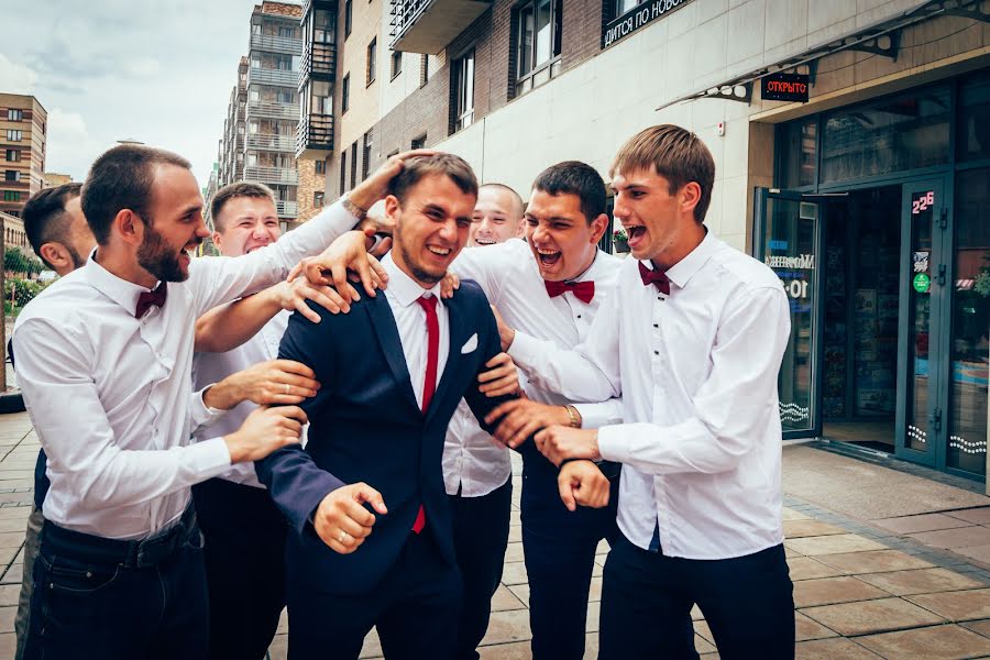 Fotógrafo de bodas Vladimir Andreev (andreevfoto24). Foto del 30 de julio 2019