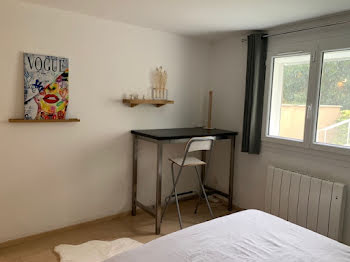 chambre à Nimes (30)