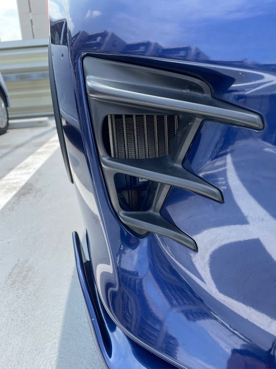 86のHKSテクニカルファクトリー・HKSスーパーチャージャー・フューエルアップ・現車セッティングに関するカスタム事例の投稿画像2枚目
