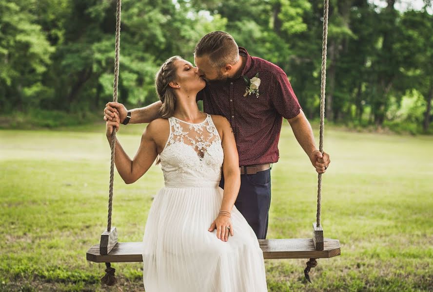 Wedding photographer Emma Pheriby (emmapheriby). Photo of 9 March 2020