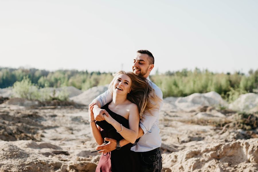 Fotógrafo de casamento Katarina Kraus (krauskatja). Foto de 21 de janeiro 2018