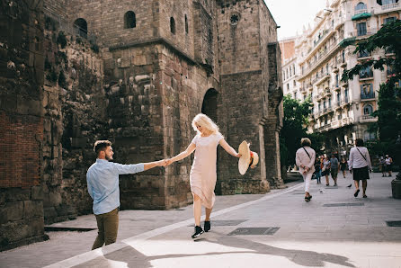 Fotógrafo de bodas Olya Kobruseva (leeloothefirst). Foto del 26 de junio 2017