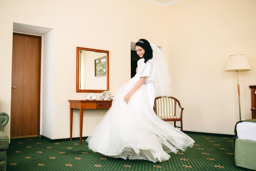 Wedding photographer Anastasiya Gubinskaya (agubinskaya). Photo of 31 May 2015