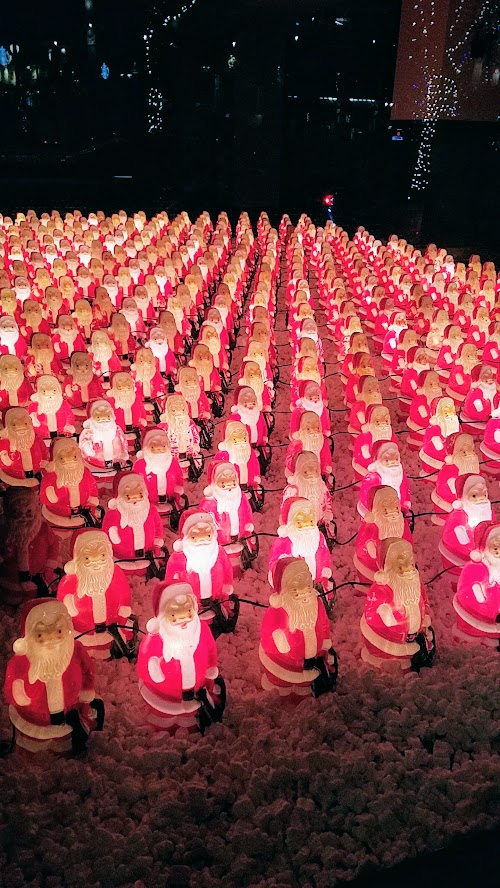 The Santa Clones - a collection of Santa figure lights that appear with only hints to the location that you then have to find. #thesantaclones2017