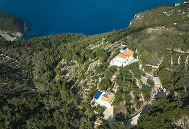 Villa with garden and terrace 19