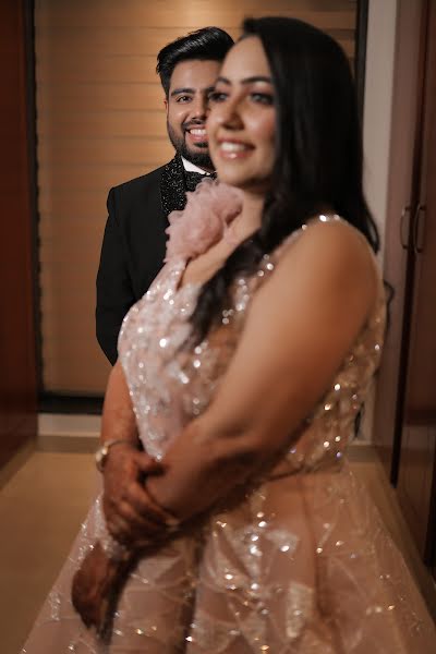 Fotografo di matrimoni Shivam Sharma (shribalajifilms). Foto del 5 dicembre 2023