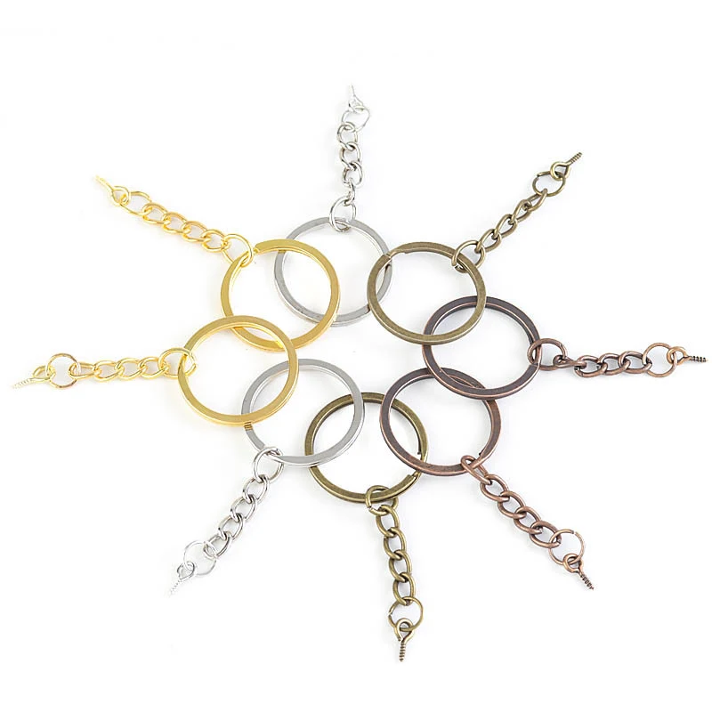Porte-clés avec chaîne Alliage Œil de Mouton Gardez vos clés en sécurité avec style et durabilité. Accessoire pratique et tendance pour un usage quotidien